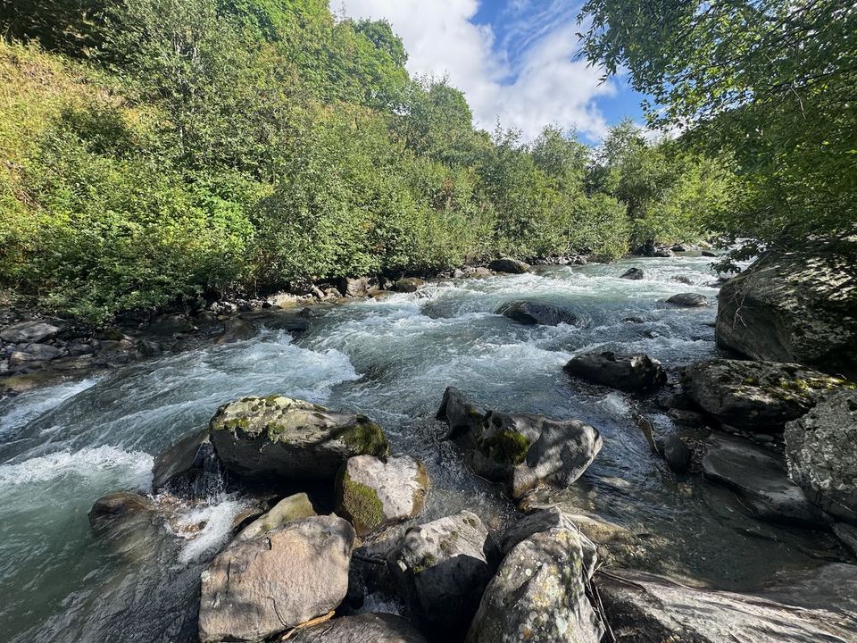 The River Doron, eighty metres below the chalet.